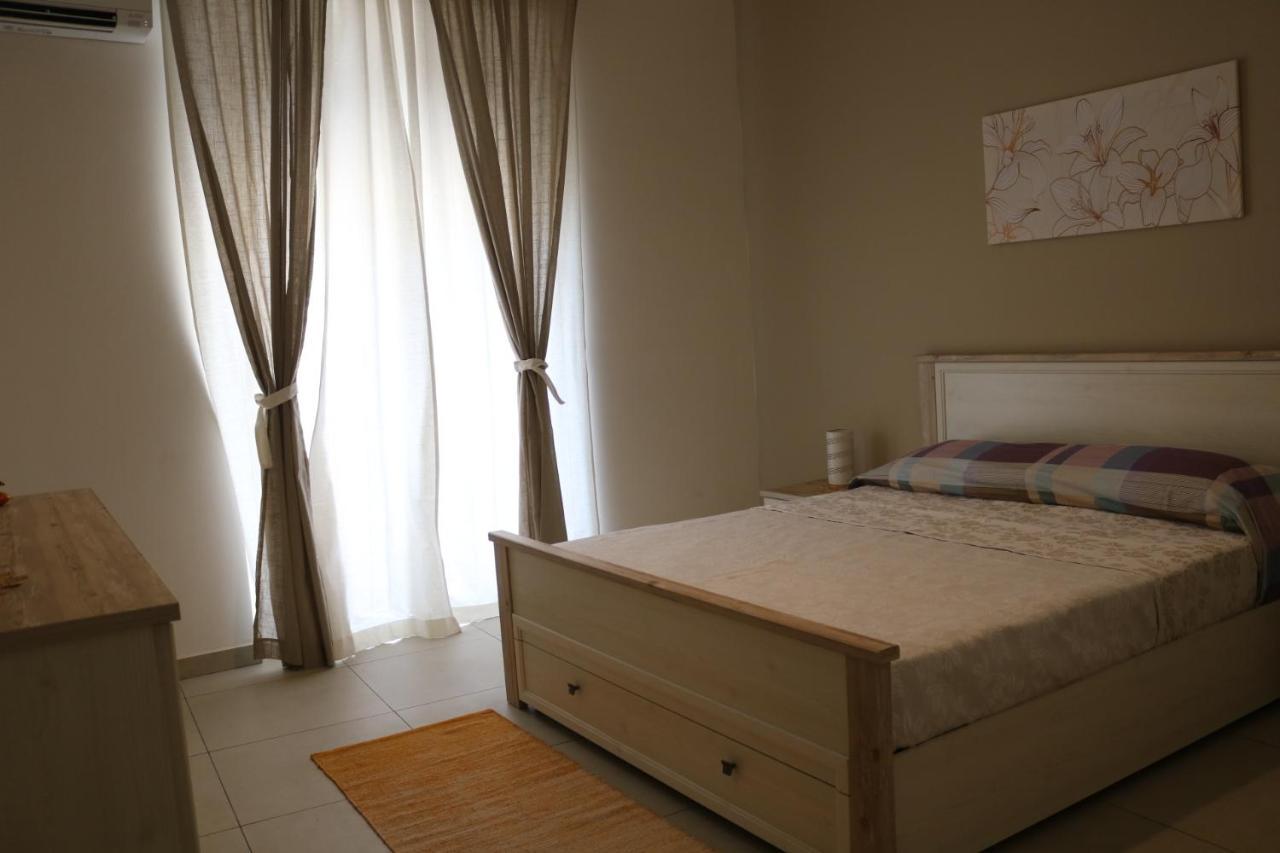 Casavera Apartment Acireale Esterno foto